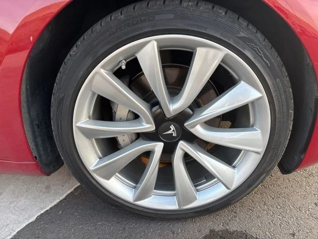 2018 Tesla Model 3 - Image 10 of 19
