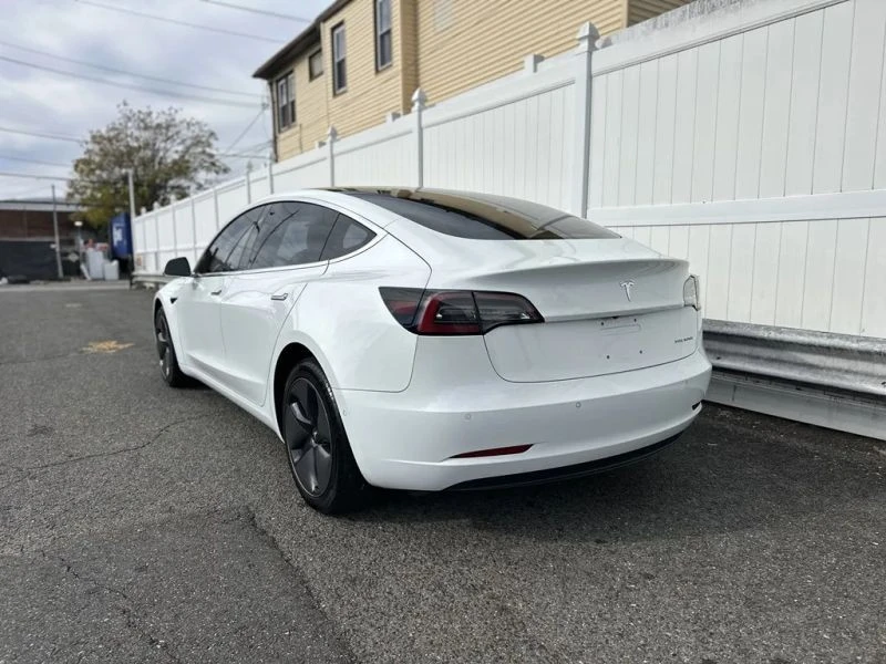 2018 Tesla Model 3 - Image 5 of 12