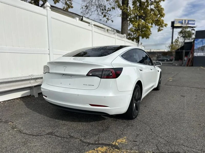 2018 Tesla Model 3 - Image 7 of 12