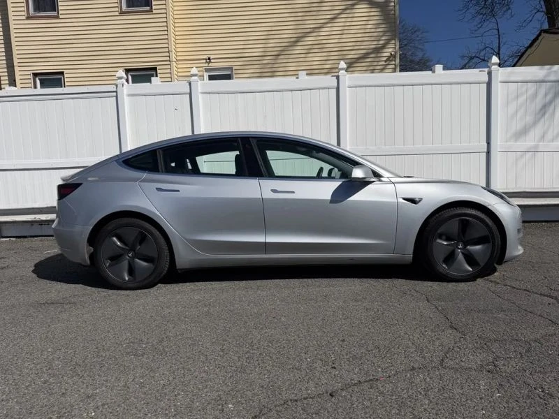 2018 Tesla Model 3 - Image 8 of 12