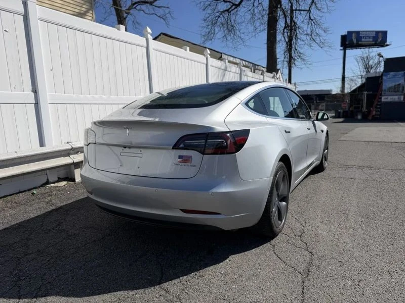 2018 Tesla Model 3 - Image 7 of 12