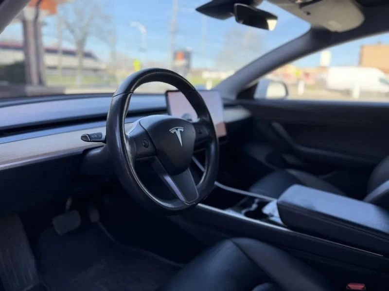 2018 Tesla Model 3 - Image 10 of 12