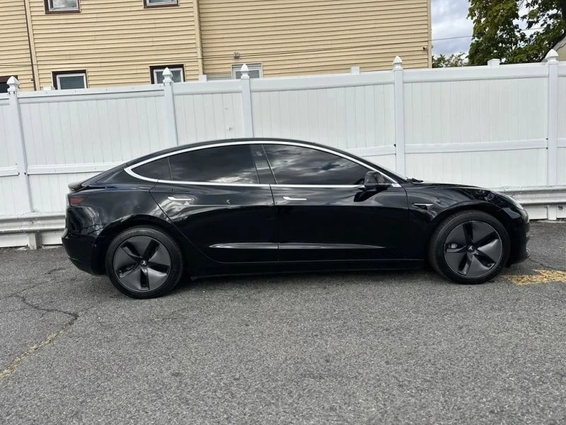 2018 Tesla Model 3 - Image 8 of 12