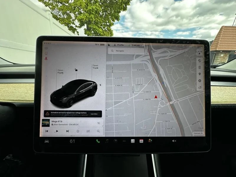 2018 Tesla Model 3 - Image 12 of 12