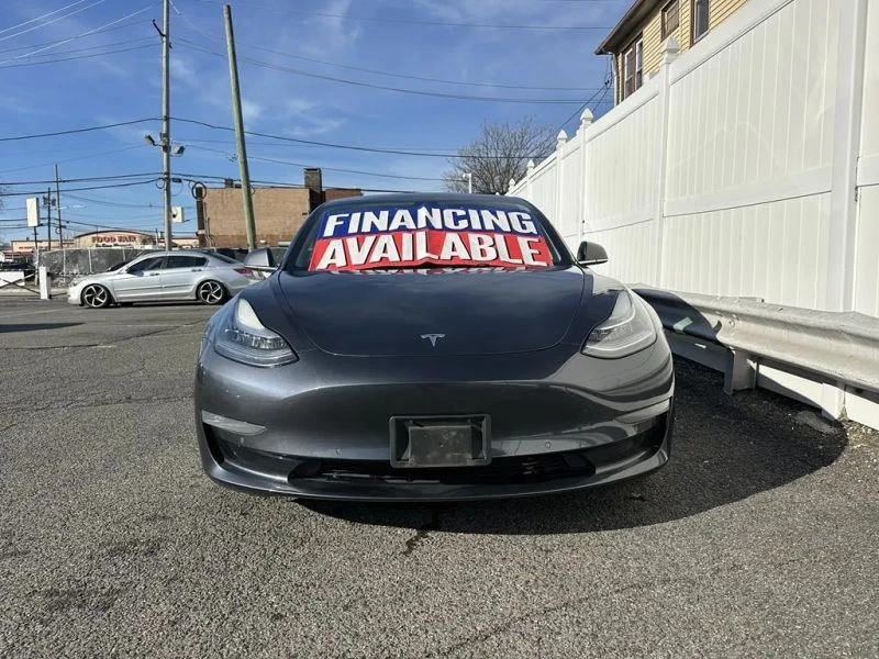 2018 Tesla Model 3 - Image 2 of 12