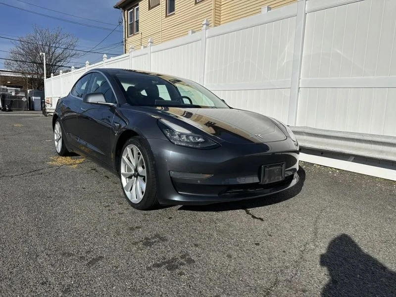 2018 Tesla Model 3 - Image 3 of 12