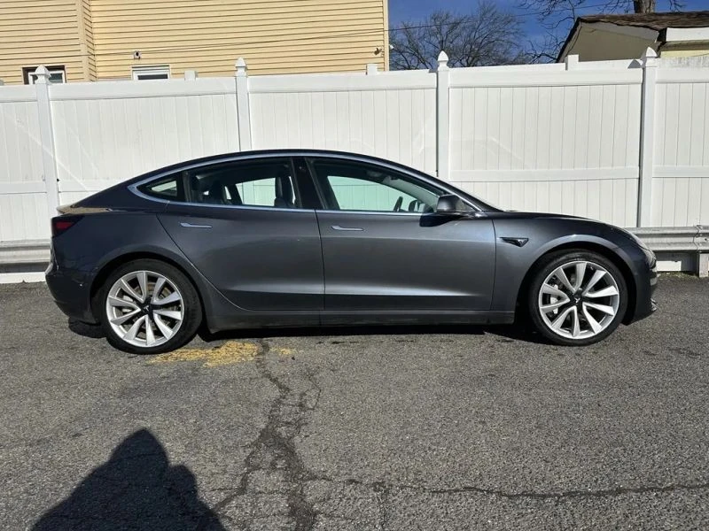 2018 Tesla Model 3 - Image 8 of 12