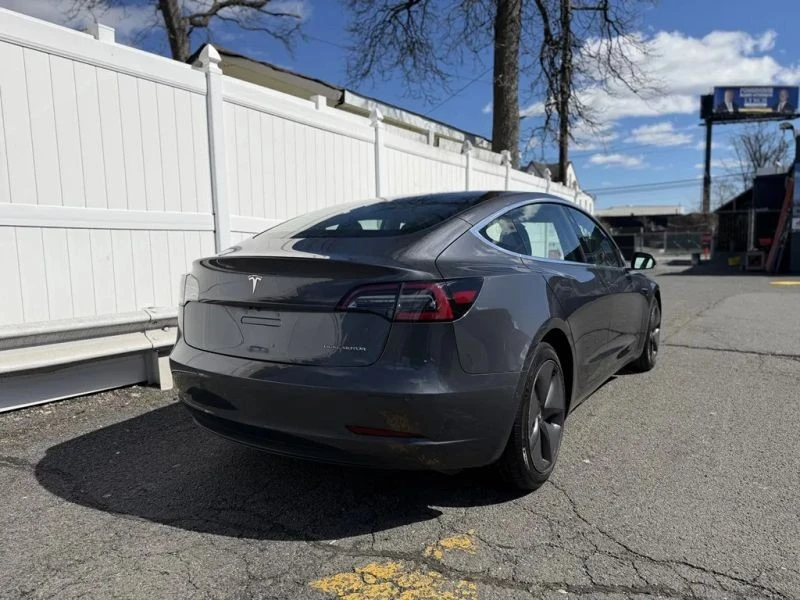 2018 Tesla Model 3 - Image 7 of 12