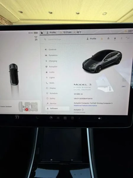 2018 Tesla Model 3 - Image 11 of 12