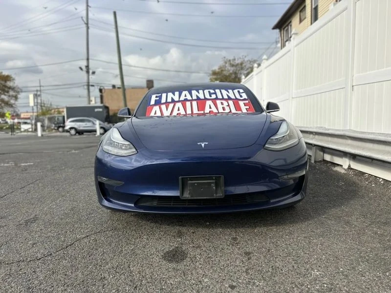 2018 Tesla Model 3 - Image 2 of 12