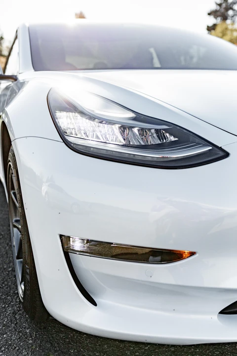 2018 Tesla Model 3 - Image 11 of 31