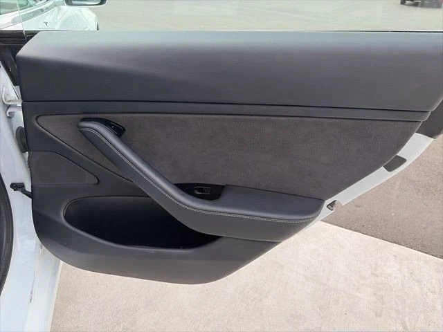 2018 Tesla Model 3 - Image 18 of 21