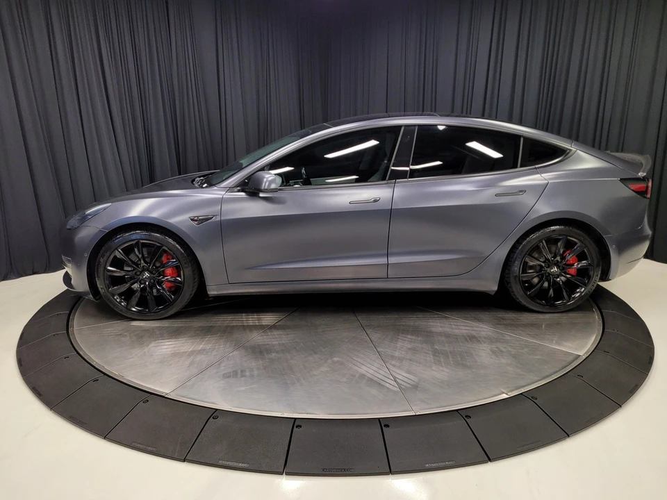 2018 Tesla Model 3 - Image 8 of 12