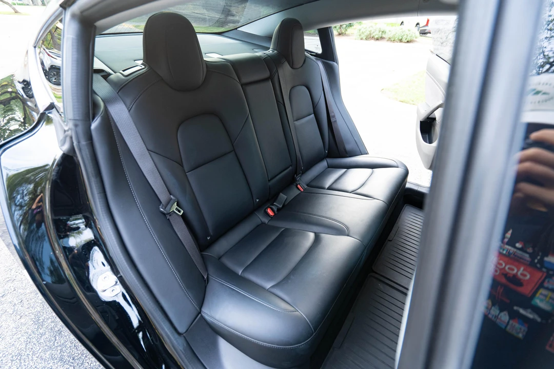 2018 Tesla Model 3 - Image 17 of 31