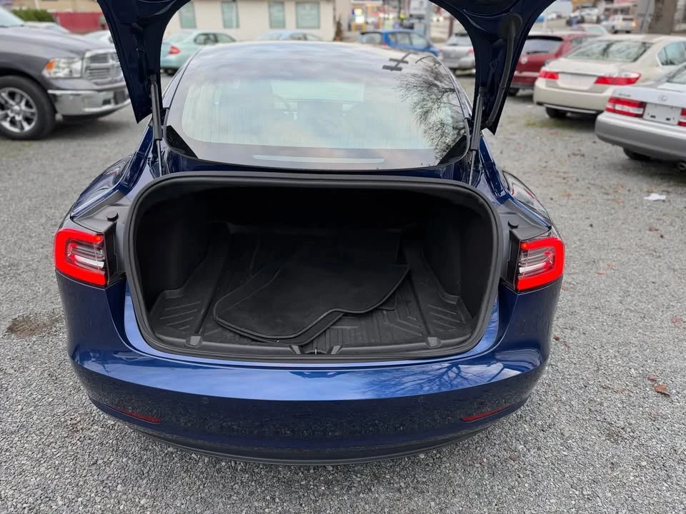 2018 Tesla Model 3 - Image 10 of 20