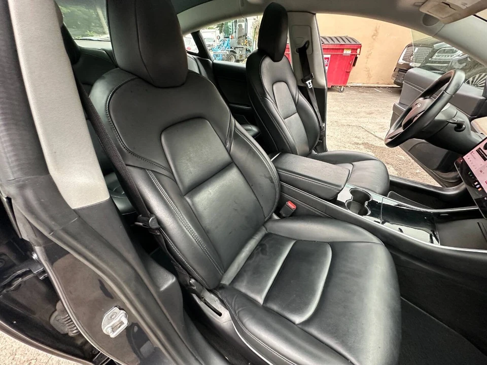 2018 Tesla Model 3 - Image 9 of 21