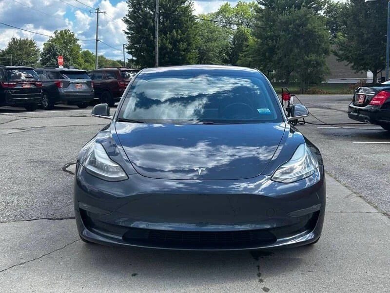 2018 Tesla Model 3 - Image 3 of 12