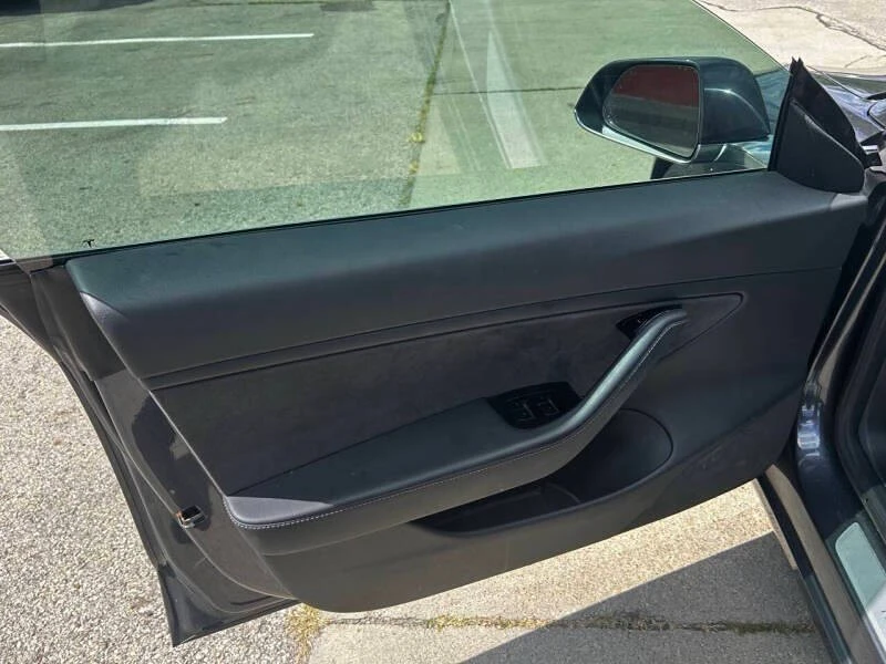 2018 Tesla Model 3 - Image 10 of 12