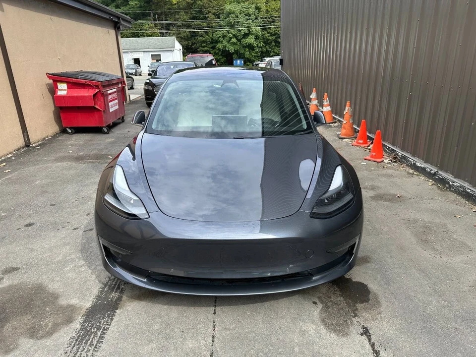 2018 Tesla Model 3 - Image 5 of 21