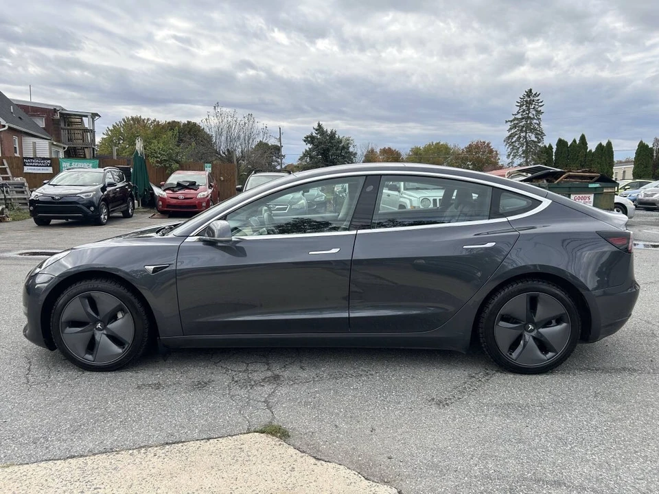 2018 Tesla Model 3 - Image 4 of 21