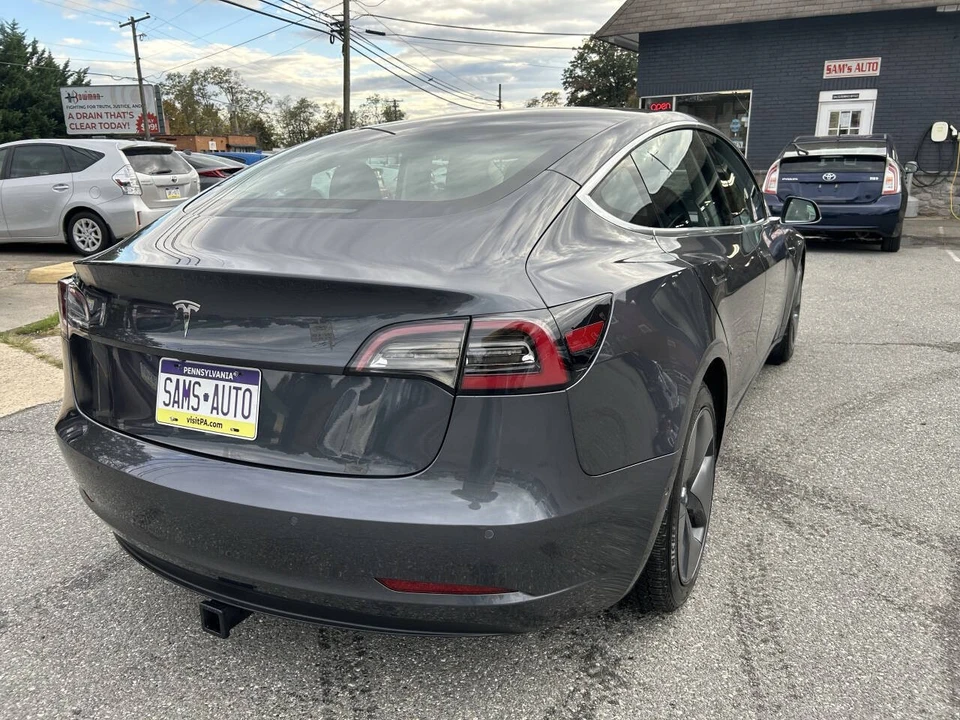 2018 Tesla Model 3 - Image 7 of 21
