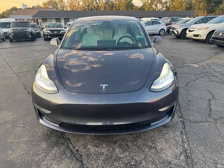 2018 Tesla Model 3 - Image 4 of 12