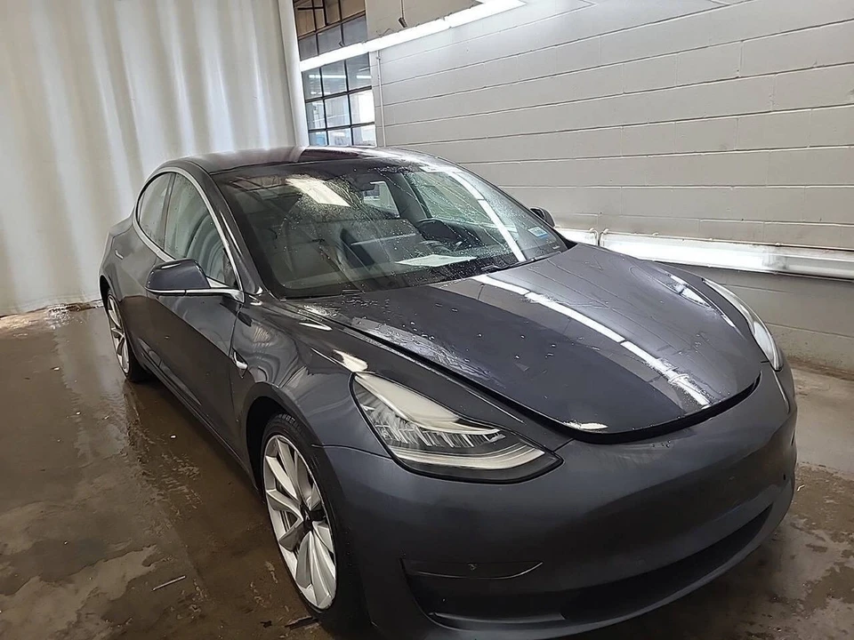 2018 Tesla Model 3 - Image 3 of 7
