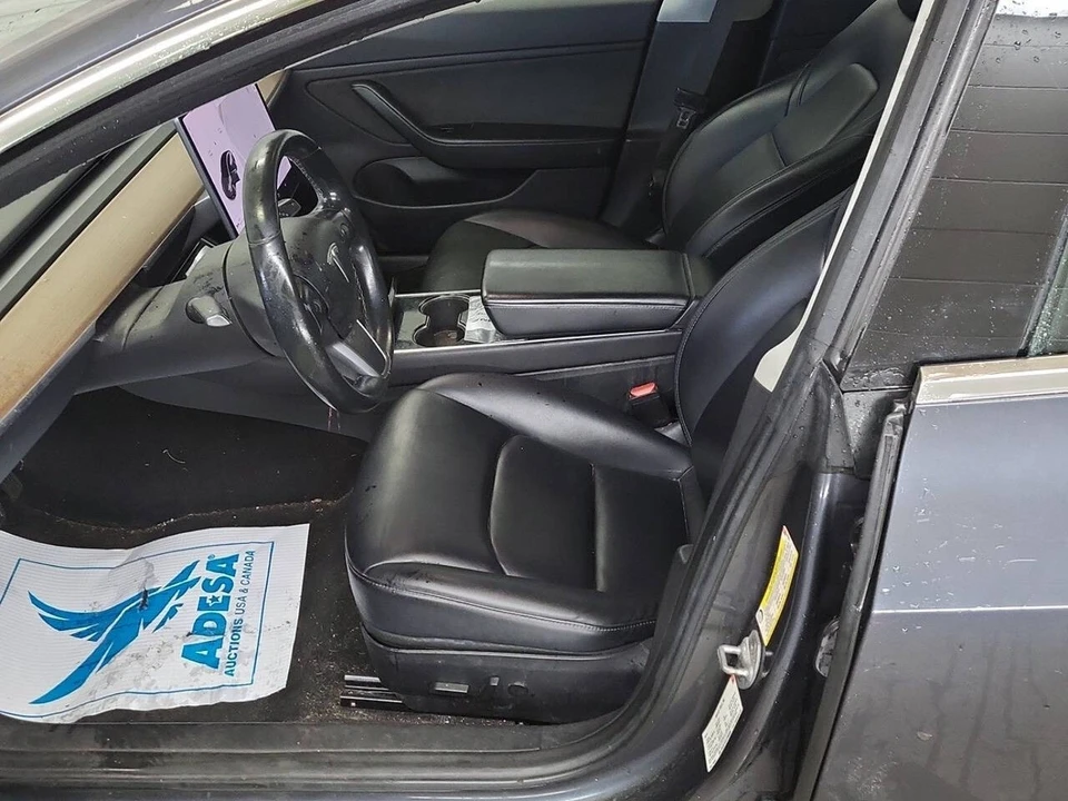 2018 Tesla Model 3 - Image 7 of 7