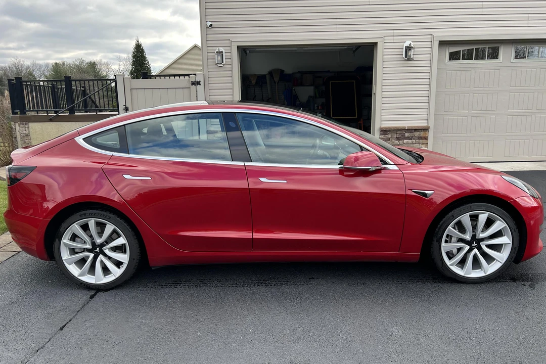 2018 Tesla Model 3 - Image 8 of 31