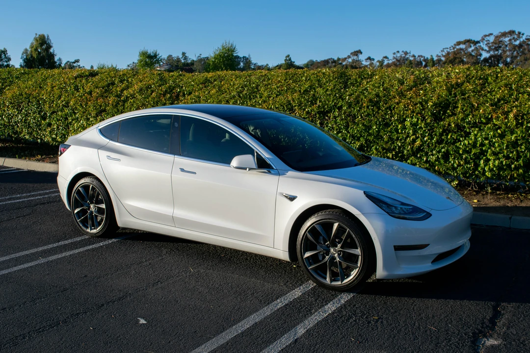 2018 Tesla Model 3 - Image 26 of 31