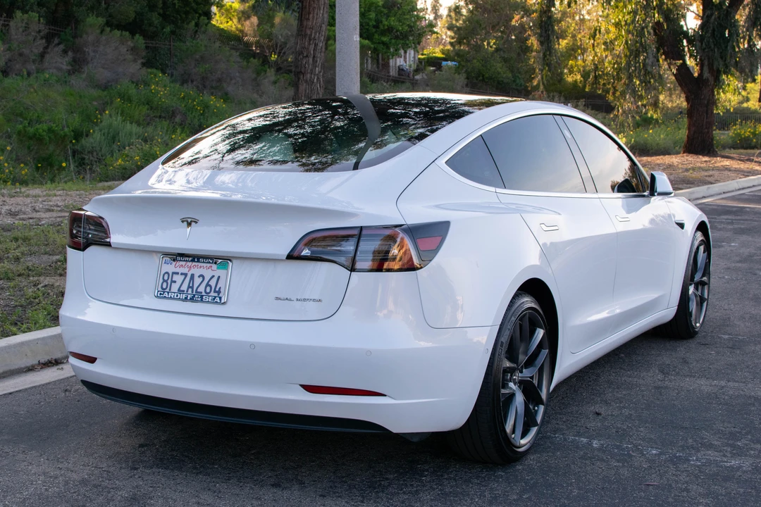 2018 Tesla Model 3 - Image 23 of 31