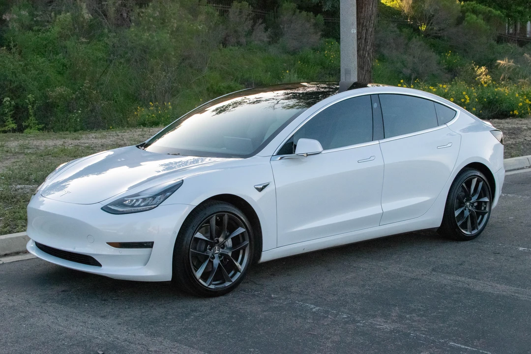 2018 Tesla Model 3 - Image 16 of 31
