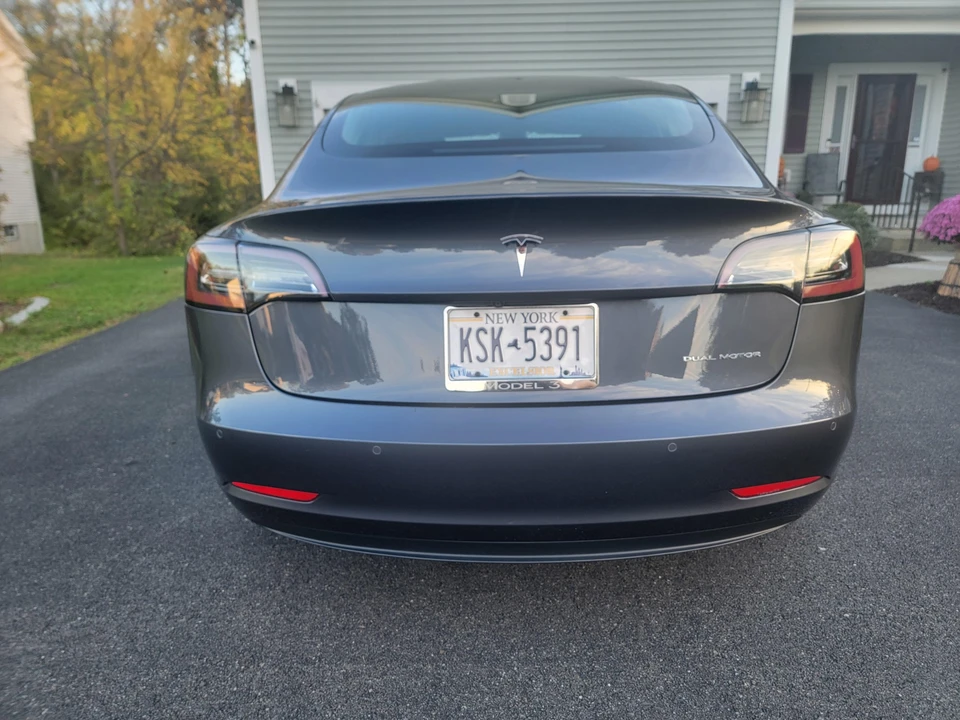2018 Tesla Model 3 - Image 12 of 31