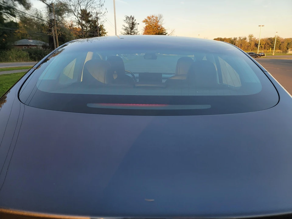 2018 Tesla Model 3 - Image 24 of 31