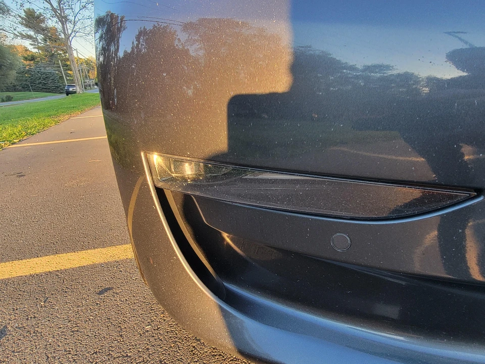2018 Tesla Model 3 - Image 17 of 31