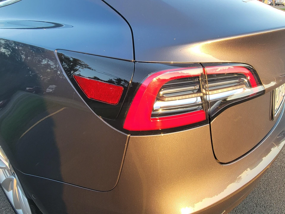 2018 Tesla Model 3 - Image 23 of 31