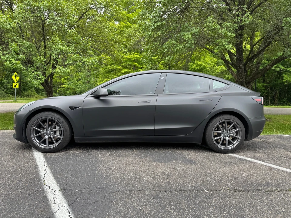 2018 Tesla Model 3 - Image 12 of 31