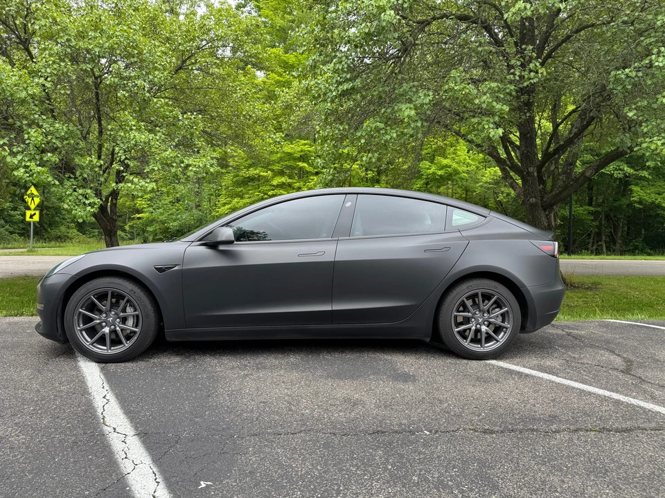 2018 Tesla Model 3 - Image 11 of 31