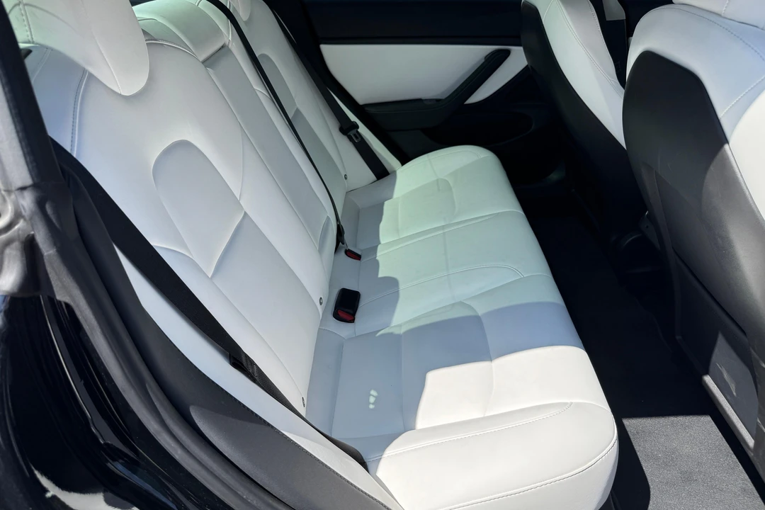 2018 Tesla Model 3 - Image 30 of 31