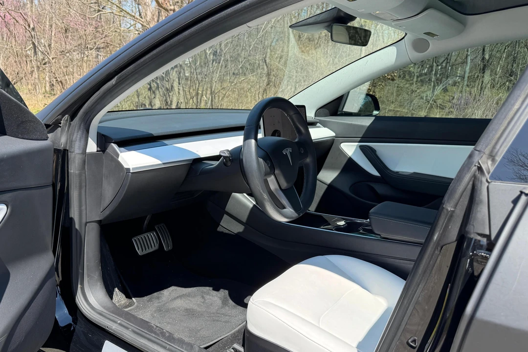 2018 Tesla Model 3 - Image 28 of 31