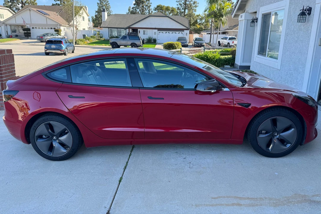 2018 Tesla Model 3 - Image 3 of 31
