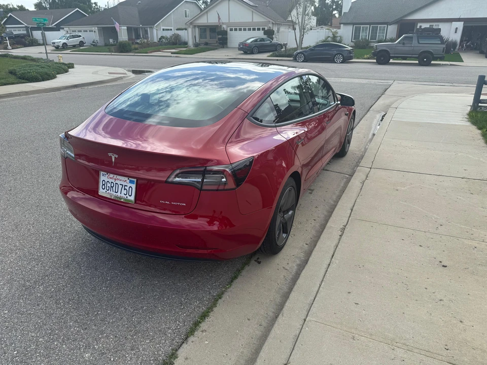 2018 Tesla Model 3 - Image 15 of 31