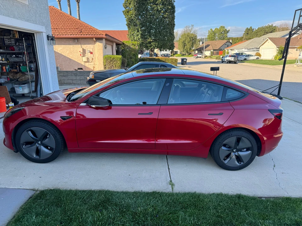2018 Tesla Model 3 - Image 10 of 31