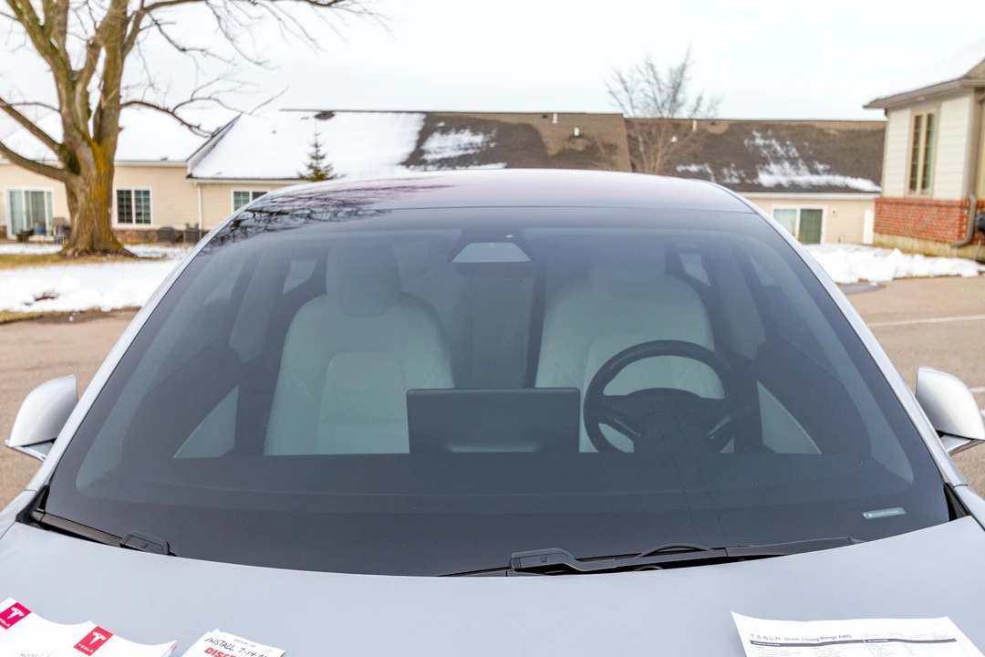 2018 Tesla Model 3 - Image 10 of 31