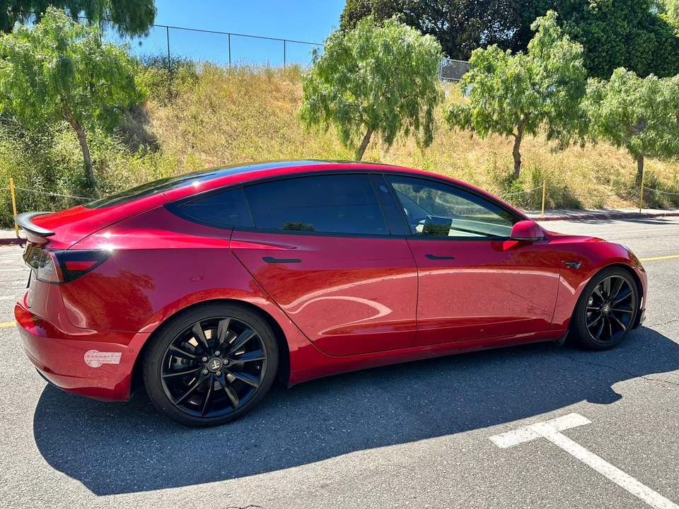 2018 Tesla Model 3 - Image 16 of 31