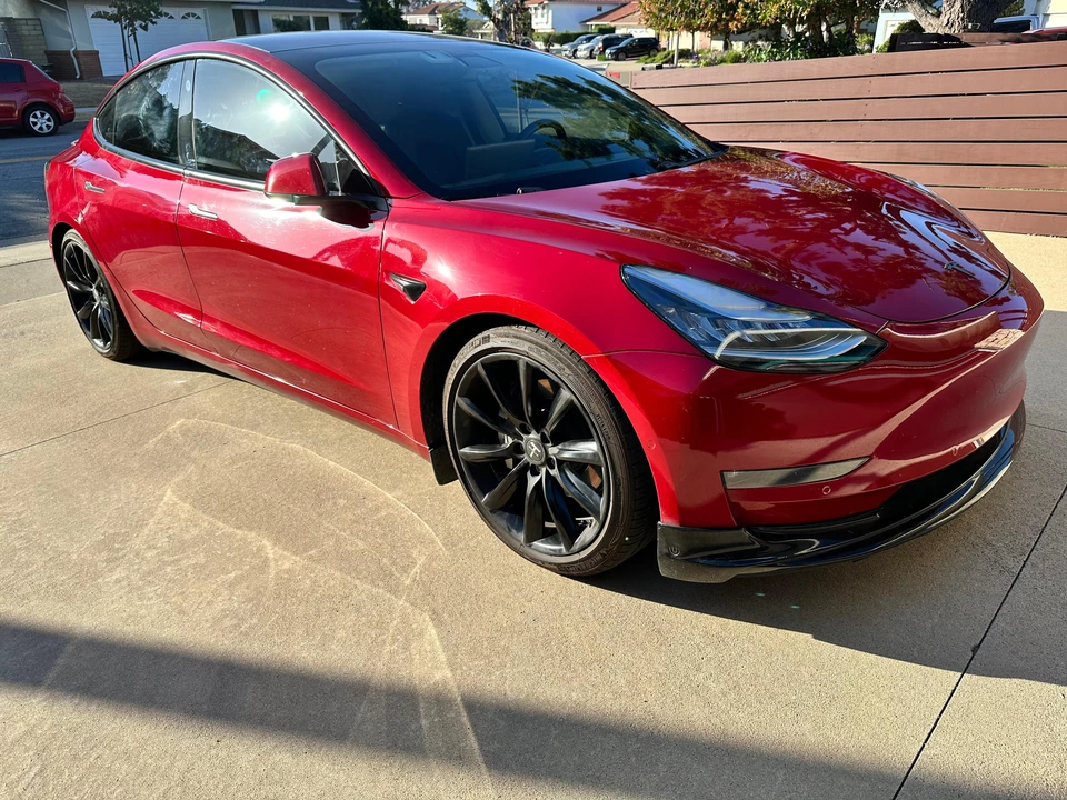 2018 Tesla Model 3 - Image 18 of 31