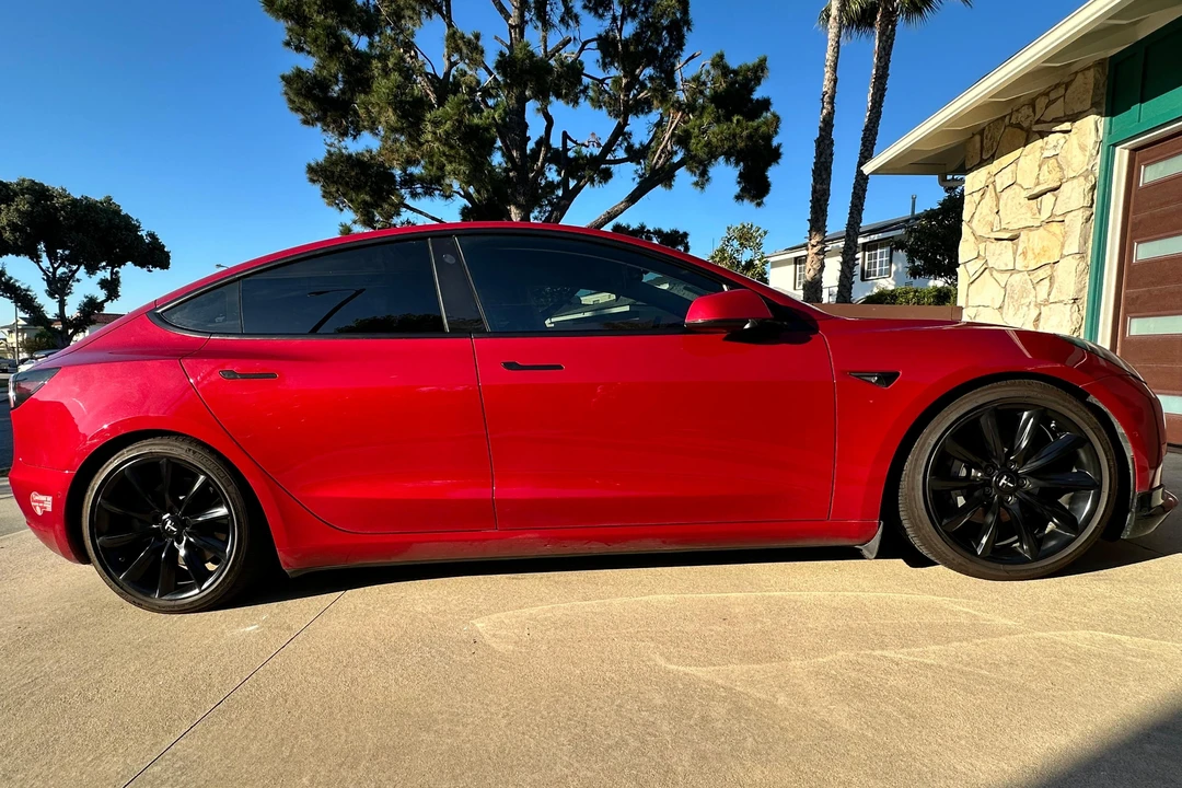 2018 Tesla Model 3 - Image 3 of 31