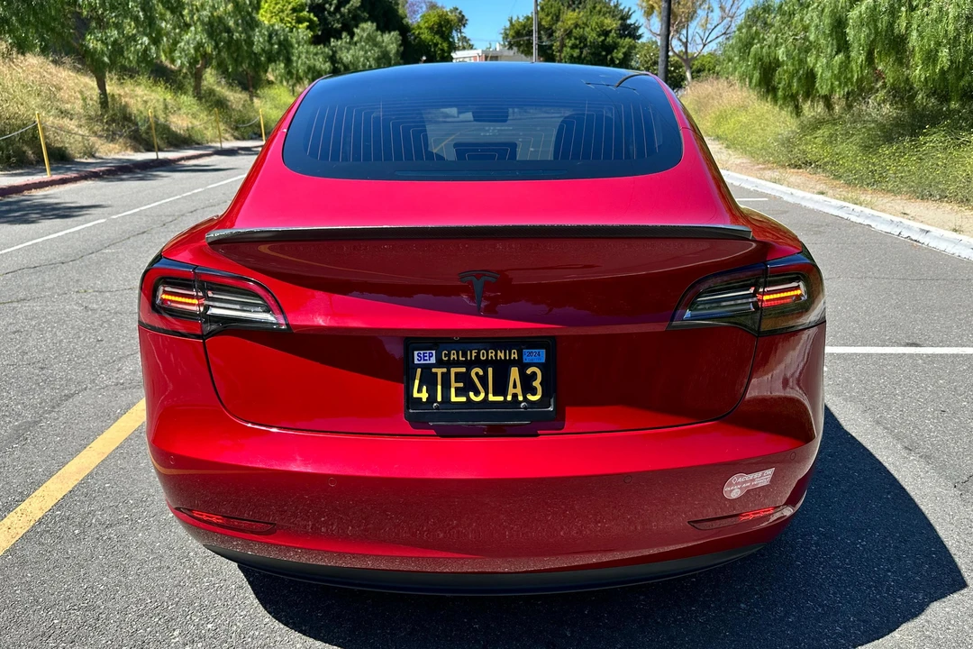 2018 Tesla Model 3 - Image 5 of 31