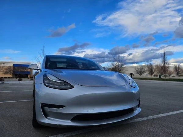 2018 Tesla Model 3 - Image 3 of 13