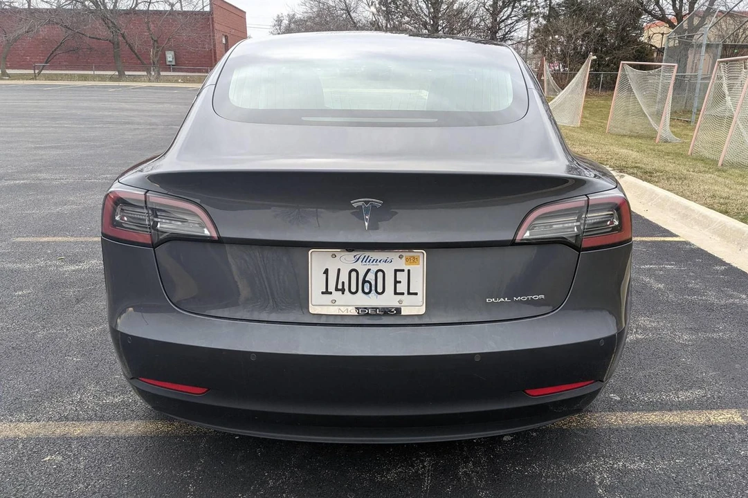 2018 Tesla Model 3 - Image 5 of 31